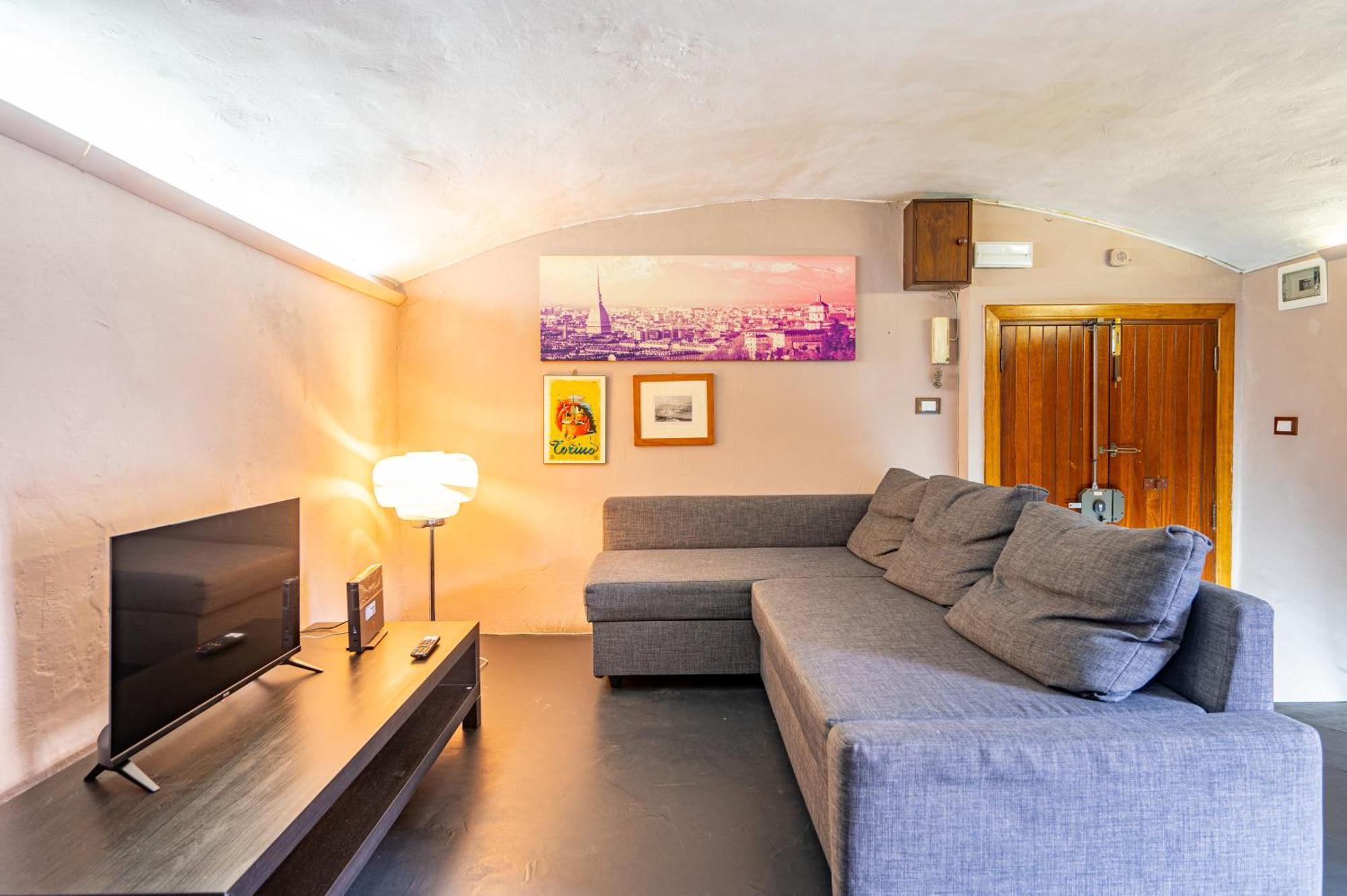 Loft Verga, Cuore E Stile In Centro A Torino Экстерьер фото