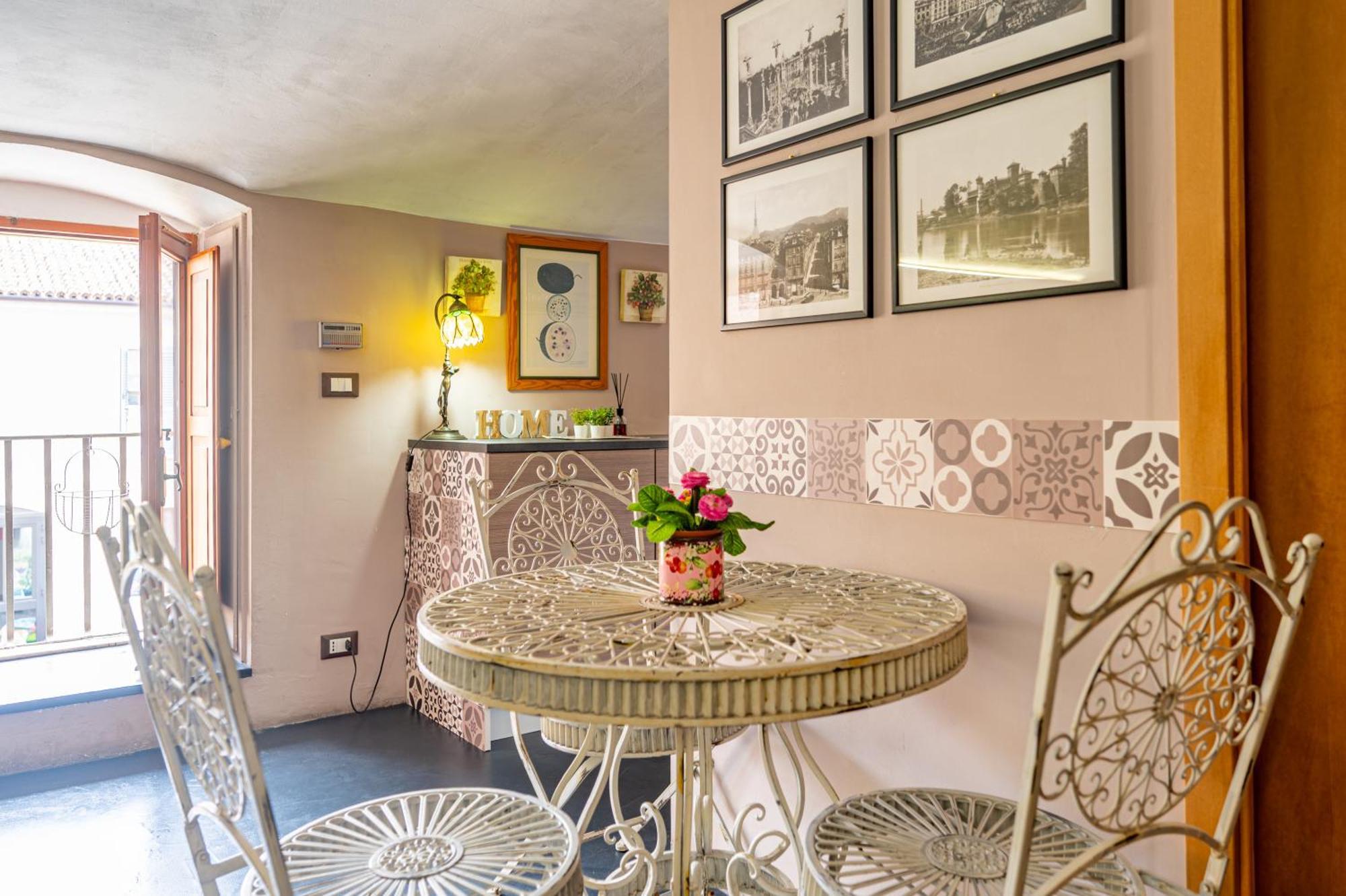 Loft Verga, Cuore E Stile In Centro A Torino Экстерьер фото